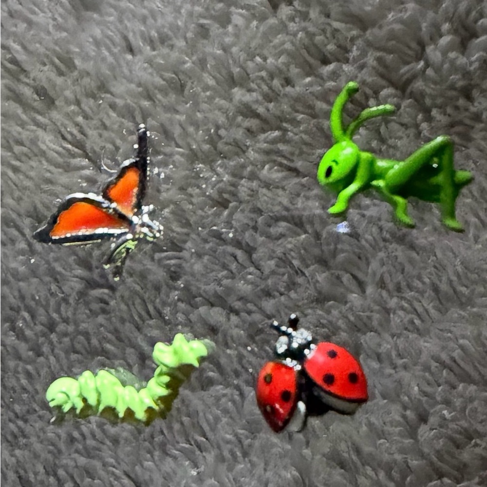 Origami Owl Floating Chams Set of 4 Colorful Insects
